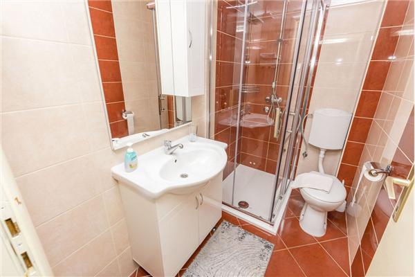 Apartment A9, for 4 persons