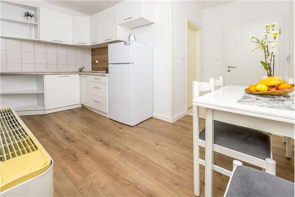 Apartment A9, for 4 persons