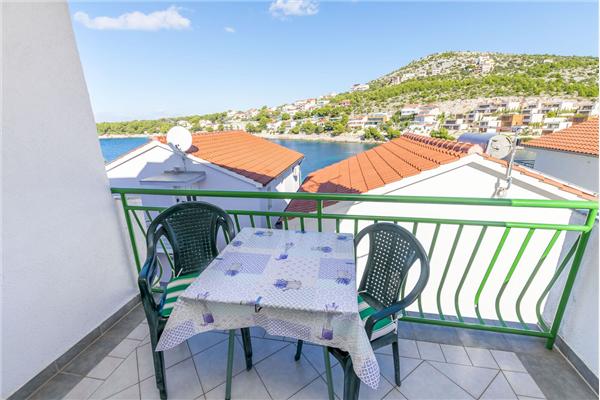 Apartment A1, for 3 persons