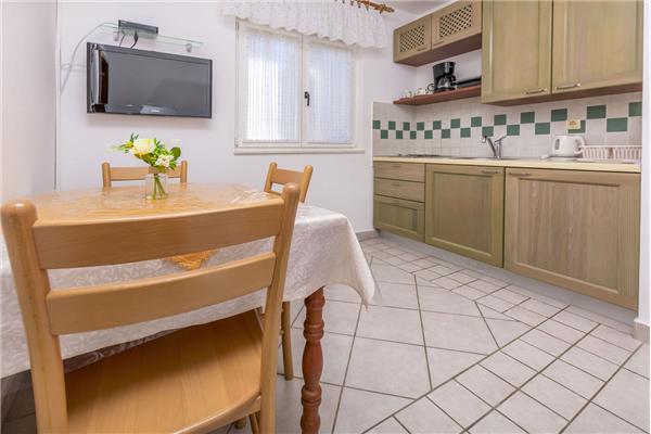 Apartment A1, for 3 persons