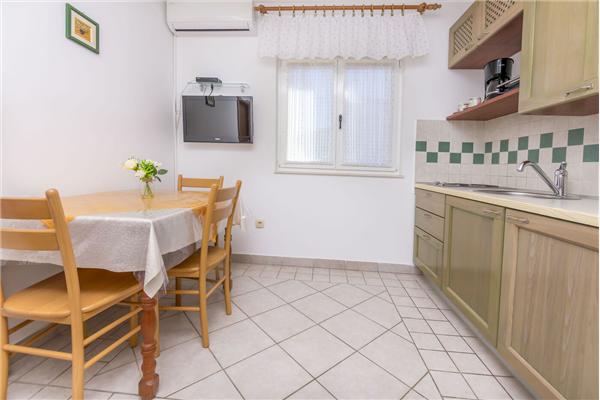 Apartment A1, for 3 persons
