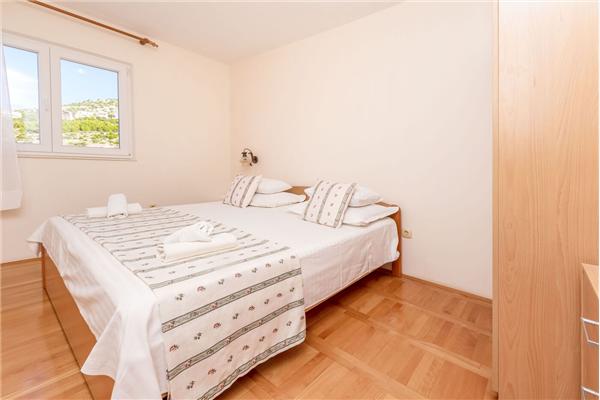 Apartment A2, for 4 persons