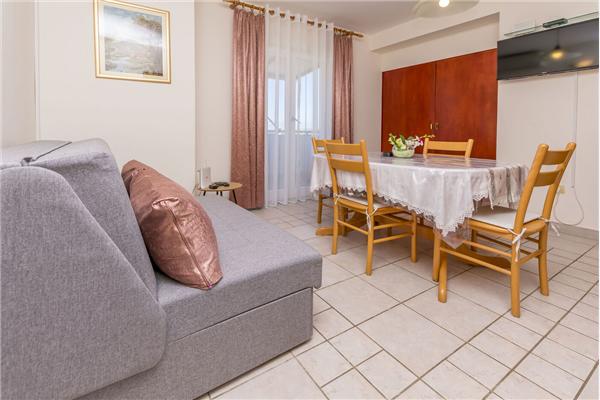 Apartment A2, for 4 persons
