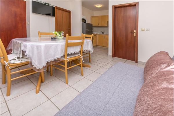 Apartment A2, for 4 persons