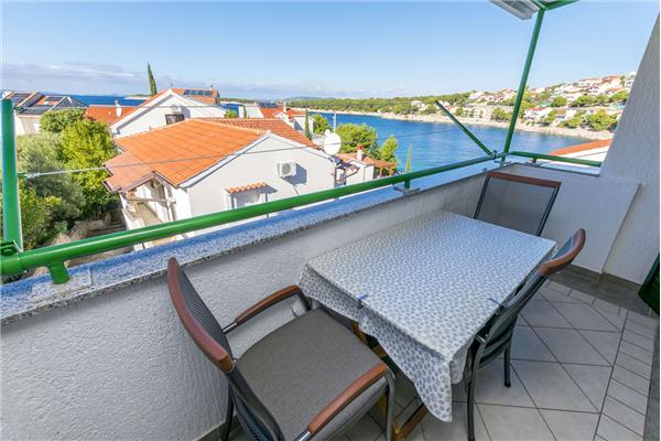 Apartment A2, for 4 persons