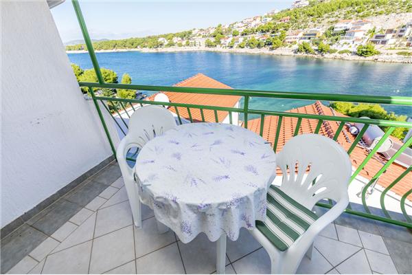 Apartment A3, for 3 persons