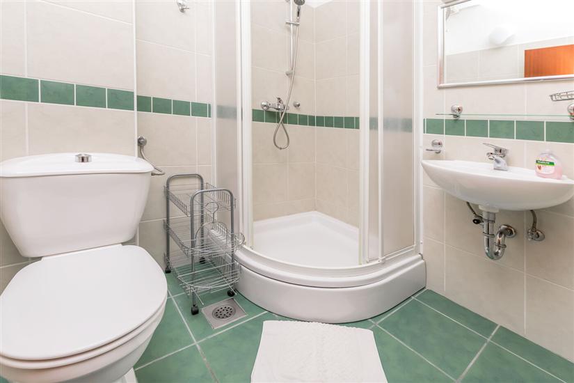 Apartment A4, for 4 persons