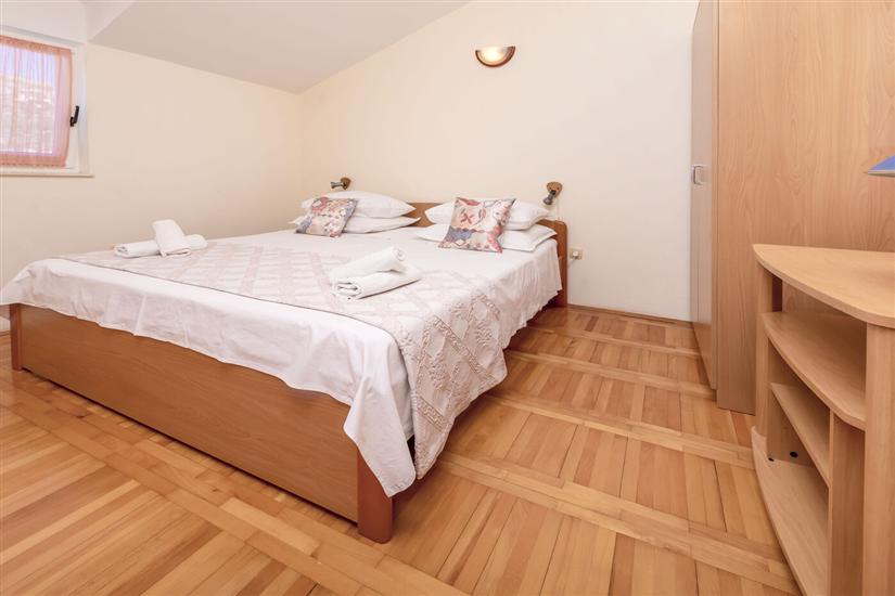 Apartment A4, for 4 persons