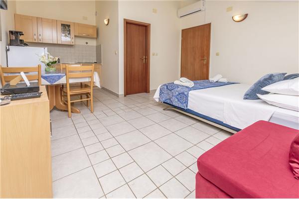 Apartment A4, for 4 persons