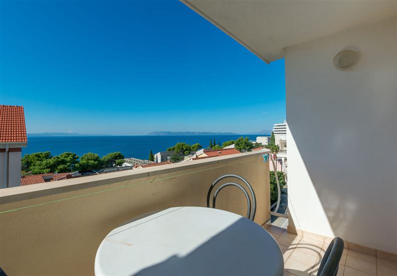 Apartment A5, for 5 persons