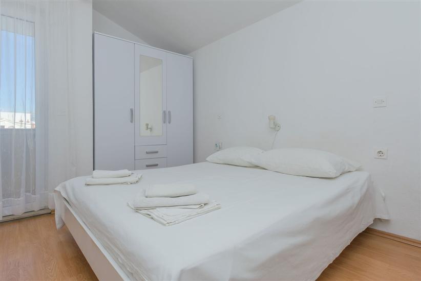 Apartment A5, for 5 persons