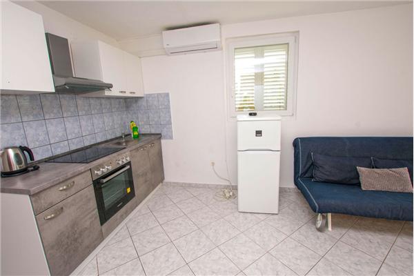 Apartment A4, for 3 persons