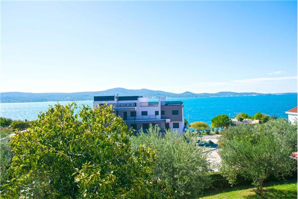 Apartment A4, for 3 persons