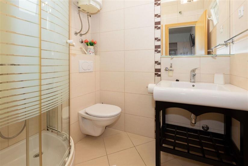 Apartment A2, for 4 persons