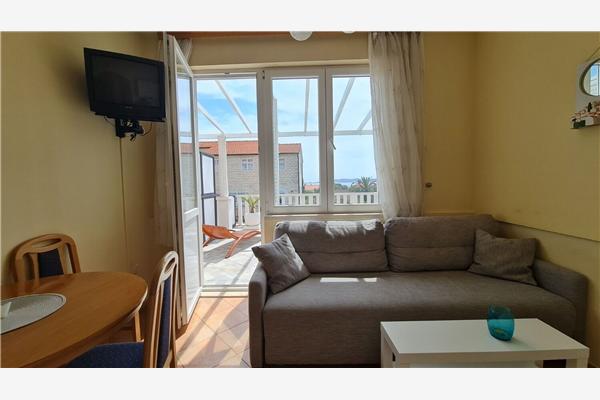 Apartment A4, for 3 persons