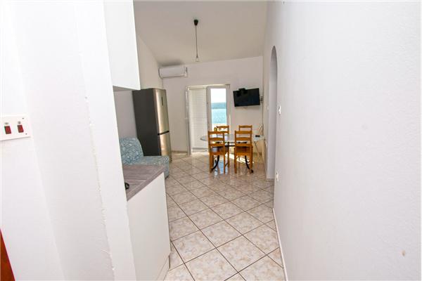 Apartment A5, for 6 persons
