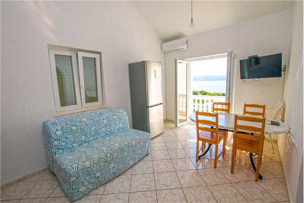 Apartment A5, for 6 persons