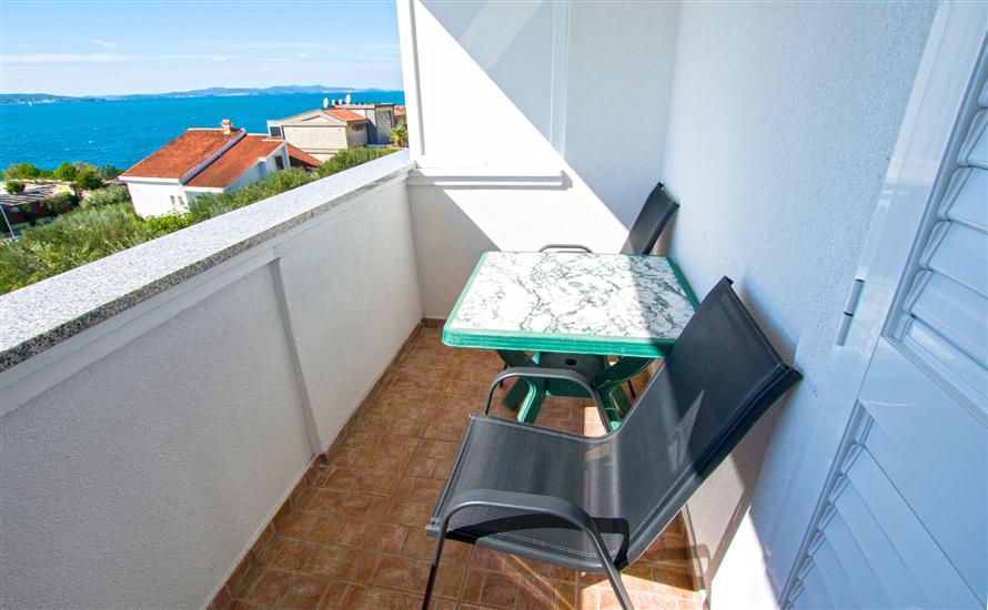 Apartment A5, for 6 persons