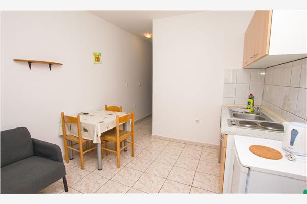 Apartment A6, for 2 persons