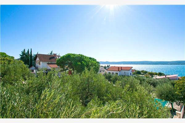 Apartment A7, for 2 persons