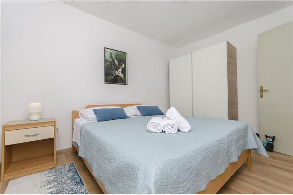 Apartment A1, for 6 persons