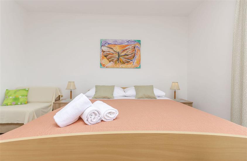 Apartment A1, for 6 persons