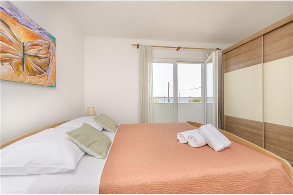 Apartment A1, for 6 persons