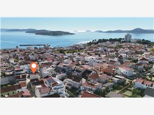 House Brunac Vodice, Stone house, Size 72.00 m2, Airline distance to town centre 150 m