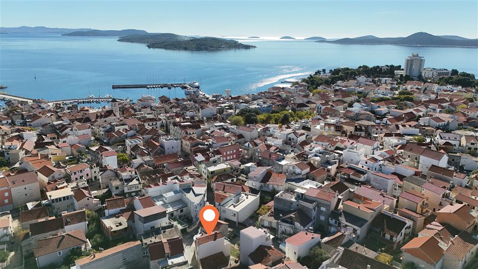 House Brunac with parking