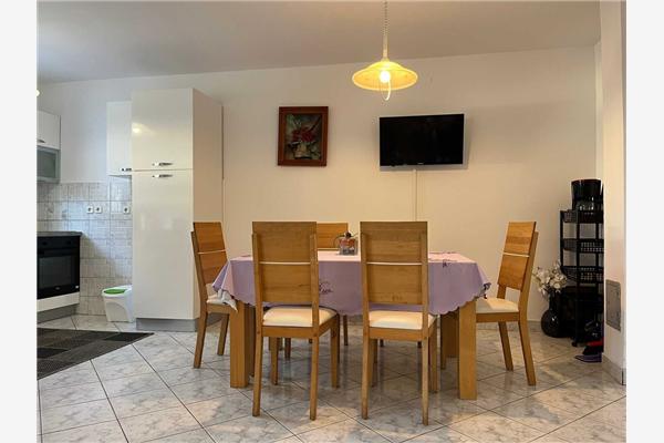 Apartment A1, for 4 persons