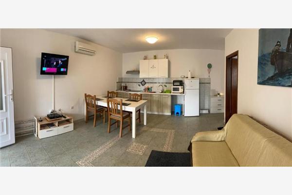 Apartment A1, for 2 persons