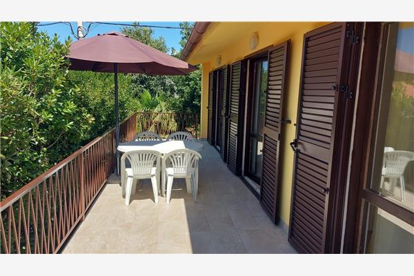 Apartment A1, for 3 persons