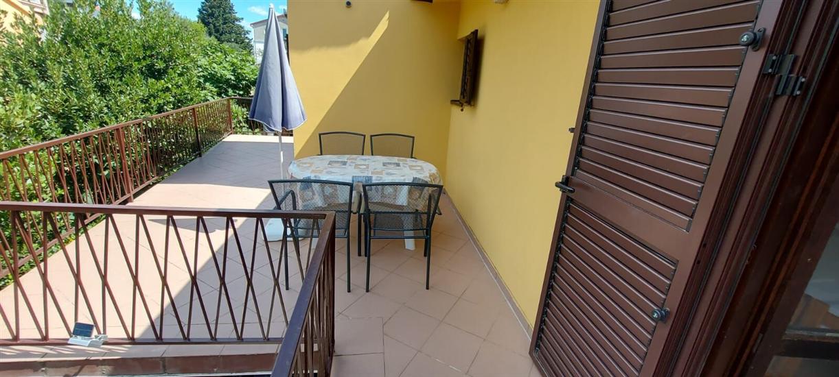 Apartment A2, for 3 persons