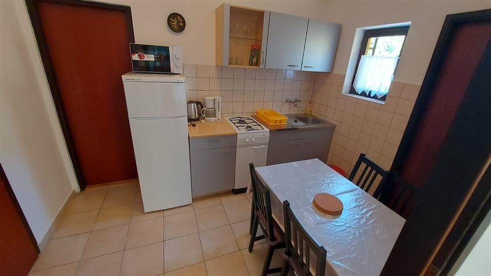 Apartment A2, for 3 persons