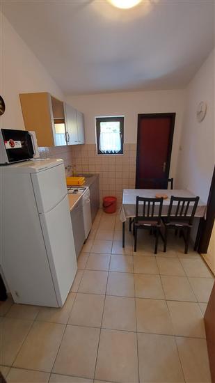 Apartment A2, for 3 persons