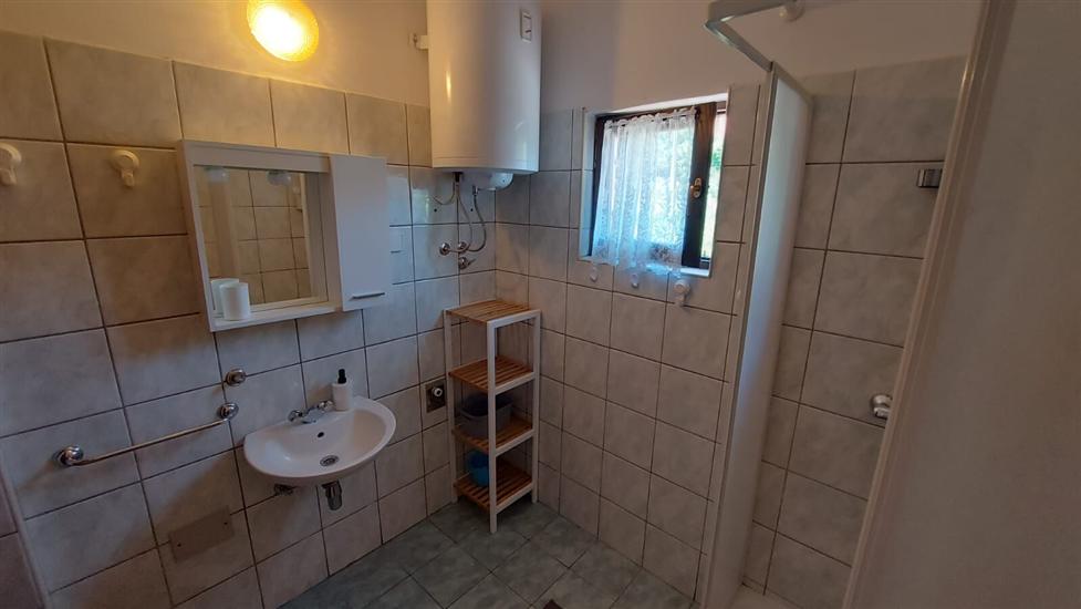 Apartment A2, for 3 persons