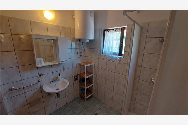 Apartment A2, for 3 persons