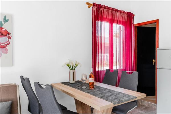 Apartment A1, for 3 persons