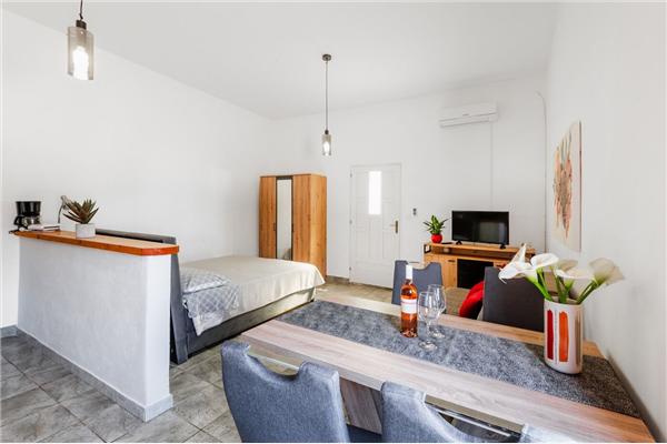 Apartment A1, for 3 persons