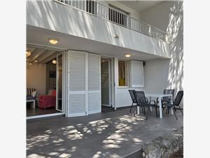 Holiday homes Kvarners islands,BookBaškaFrom 155 €