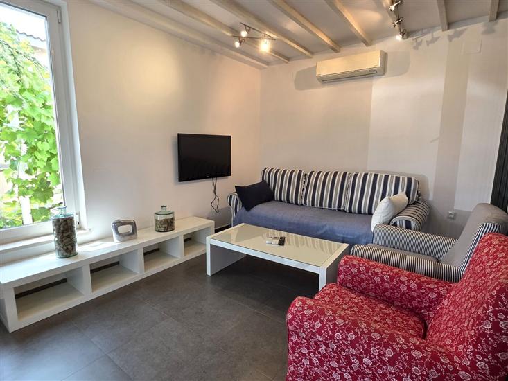 House K1, for 5 persons