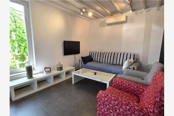 House K1, for 5 persons