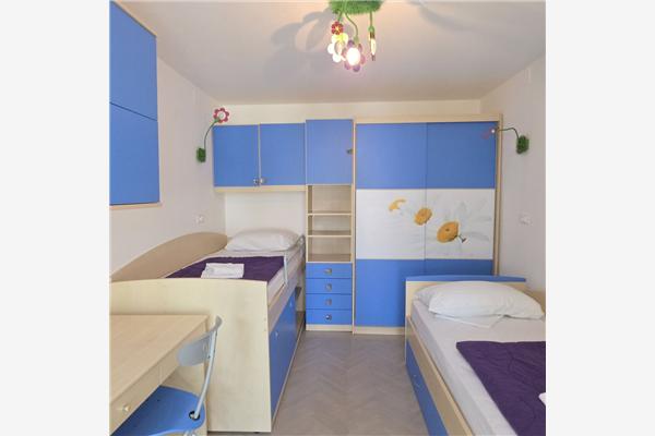 House K1, for 5 persons