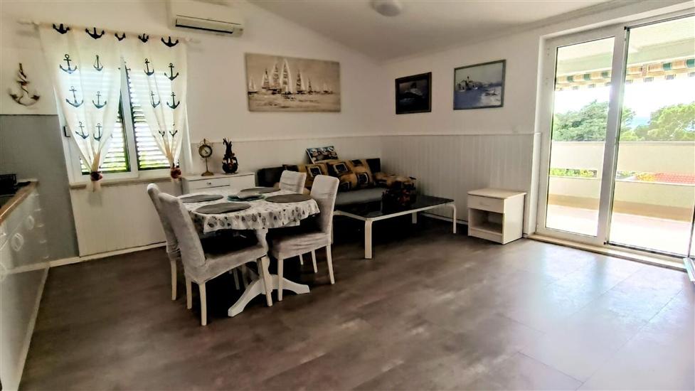 Apartman A4, na 3 osebe