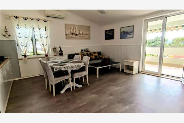 Apartman A4, na 3 osebe