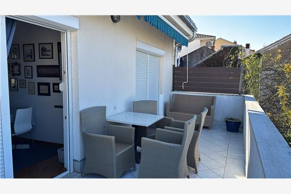 Apartment A2, for 5 persons