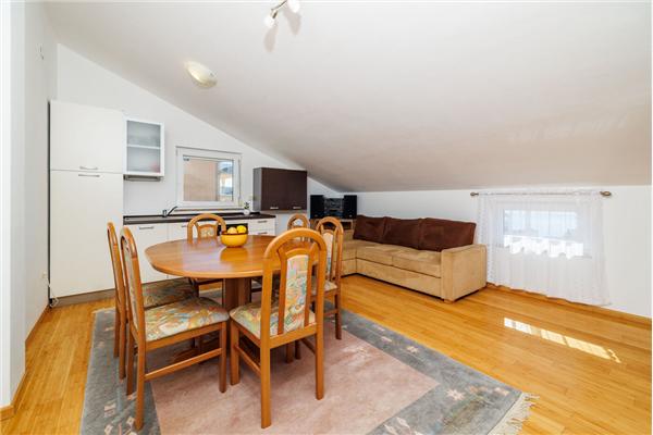 Apartman A3, na 5 osebe