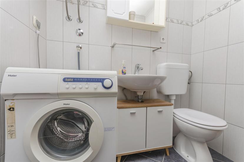 Apartment A2, for 3 persons