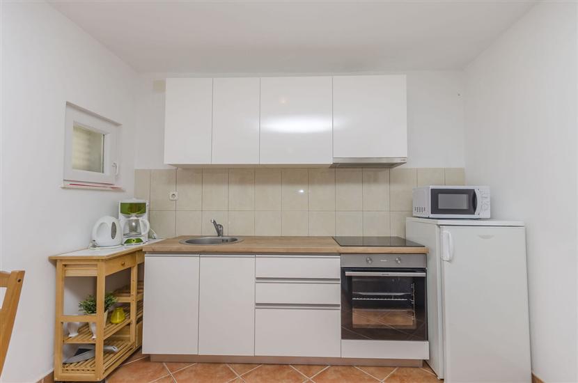 Apartment A2, for 3 persons