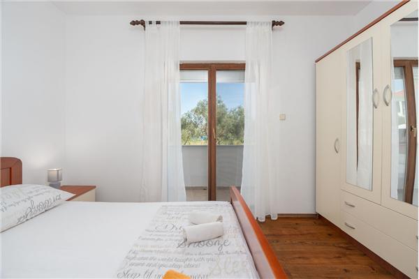 Apartment A1, for 4 persons